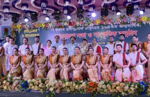 রবীন্দ্রনাথ ঠাকুরের ১৬৪ তম জন্মবার্ষিকীতে আলোচনা সভা ও সাংস্কৃতিক অনুষ্ঠান উদযাপন।