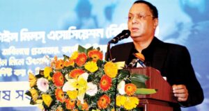 প্রতিবেশী দেশকে সুবিধা দিতেই কি অগ্রিম আয়কর!