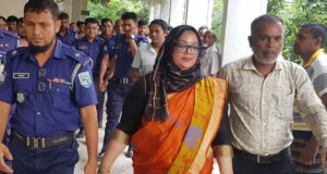 সাংবাদিক নির্যাতনের মামলায় কুড়িগ্রামের সাবেক ডিসি সুলতানা কারাগারে
