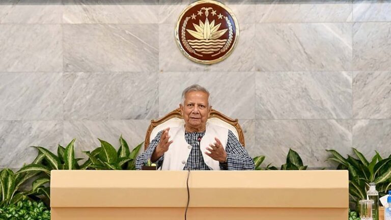 ‘এখান থেকে বের হওয়ার উপায় নাই’ : জুলাই সনদ নিয়ে প্রধান উপদেষ্টা