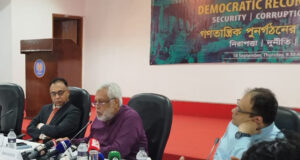 তিন মাসে বিদ্যুতের দাম বাড়ানোর সিদ্ধান্ত ছিল, এক বছরেও বাড়াইনি: জ্বালানি উপদেষ্টা