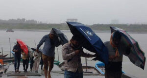 চলতি মাসে তিনটি লঘুচাপ ও ঘূর্ণিঝড়ের আশঙ্কা