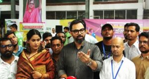 ক্রীড়া উপদেষ্টা ডেকে নিয়ে ভোটারদের হুমকি দিয়েছেন, অভিযোগ আমিনুলের