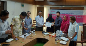 বাজিতপুরে ব্র্যাকের উদ্যোগে স্বপ্ন সারথি কিশোরীদের গ্রাজুয়েশন সেরিমনি