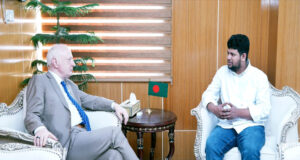 তথ্য ও সম্প্রচার উপদেষ্টার সঙ্গে জার্মানির রাষ্ট্রদূতের সাক্ষাৎ