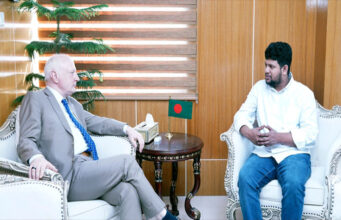 তথ্য ও সম্প্রচার উপদেষ্টার সঙ্গে জার্মানির রাষ্ট্রদূতের সাক্ষাৎ