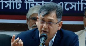 ফ্যাসিস্ট আ.লীগের প্রত্যাবর্তনের সব দরজা বন্ধ করতে হবে: সালাহউদ্দিন