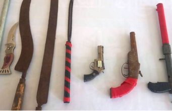 তিতাসে দেশী-বিদেশী অস্ত্রসহ চার নারী আটক