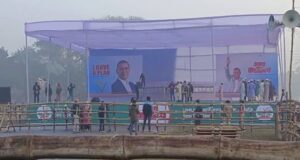 ২২ বছর পর ময়মনসিংহে বিএনপি চেয়ারম্যান তারেক রহমানের আগমন উপলক্ষে সার্কিট হাউস মাঠে জনসভা, নেতাকর্মীদের ব্যাপক উপস্থিতি।