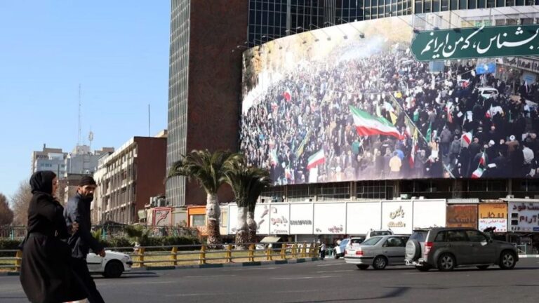 ইরান আনছে নিজস্ব প্রযুক্তির জাতীয় ইন্টারনেট