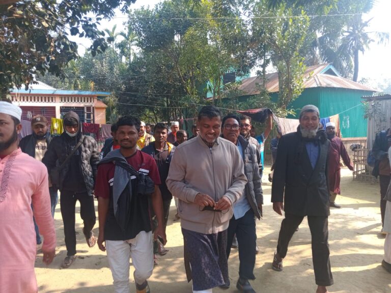 সুনামগঞ্জ-২ আসনে গণসংযোগে ব্যস্ত এডভোকেট শিশির মনির