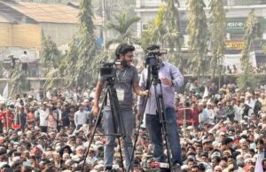 জামায়াতে ইসলামীর আমির ড. শফিকুর রহমান সাংবাদিকদের উদ্দেশে কৃতজ্ঞতা প্রকাশ করে দেওয়া ফেসবুক স্ট্যাটাস।