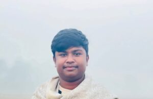 ভালুকায় সড়ক দুর্ঘটনার পর স্থানীয়দের ভিড় ও শোকাহত পরিবেশ