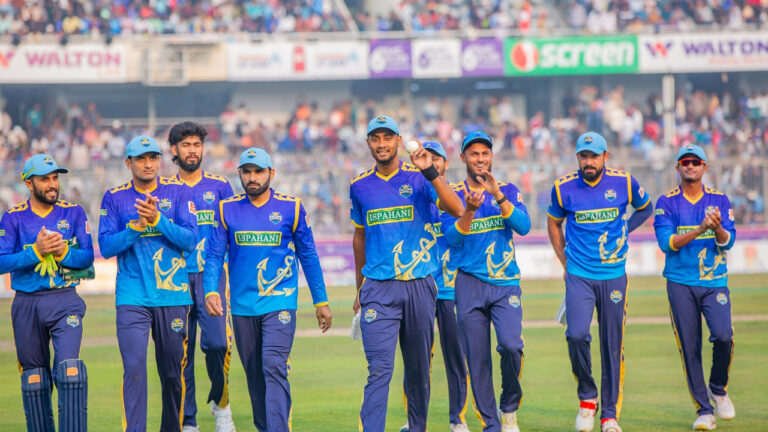 পাঁচ উইকেটে চট্টগ্রামের জয়, বিপিএল থেকে বিদায় নোয়াখালীর