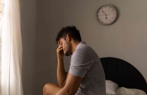 রাতে দেরিতে ঘুমানোয় বাড়ছে নীরব বিপদ: শরীর ও মনের ওপর মারাত্মক প্রভাব