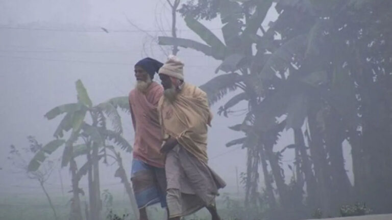 দেশের সর্বনিম্ন তাপমাত্রায় কাঁপছে রাজশাহী, ৭ ডিগ্রিতে নেমে এসেছে পারদ