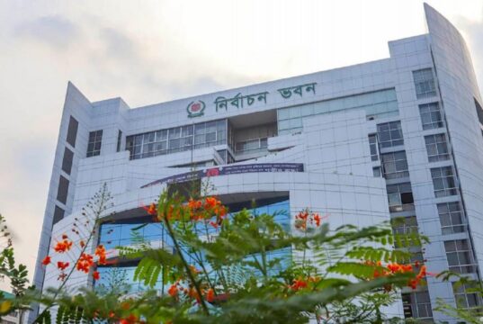 কারাবন্দিদের পোস্টাল ব্যালটের মাধ্যমে ভোট প্রদানের প্রক্রিয়া—প্রতীকী ছবি