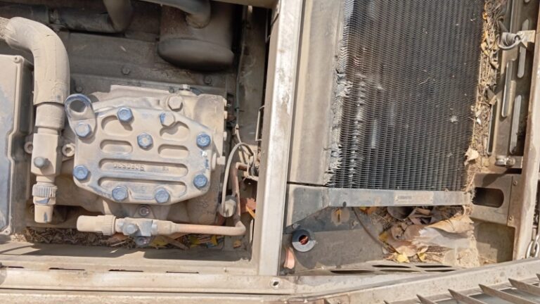 মহানগর প্রভাতী ট্রেনের দুই এসি কোচের কনডেন্সার চুরি