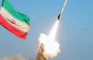 মধ্যপ্রাচ্যে ইরানের পাল্টা হামলা, আকাশসীমা বন্ধ