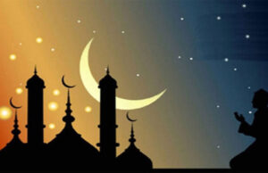 শবে বরাত উপলক্ষে রাতে মসজিদে ইবাদতের প্রস্তুতি নিচ্ছেন মুসল্লিরা