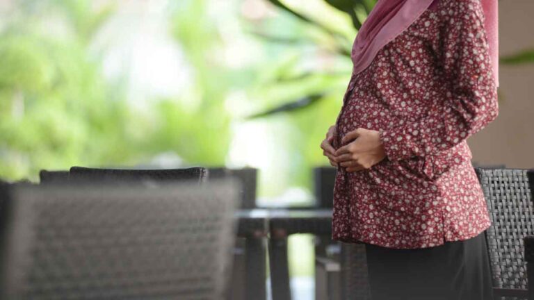 গর্ভাবস্থায় রোজা: কী বলছে ইসলাম?