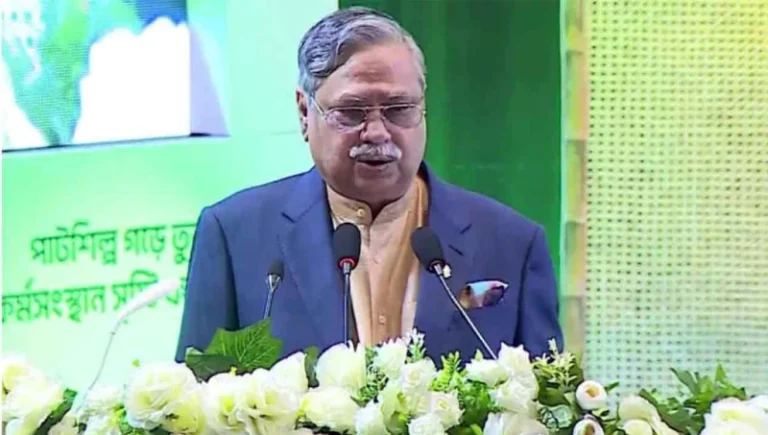 স্বনির্ভর বাংলাদেশ গড়তে পাট খাত জোরদার জরুরি