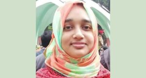 ইবিতে শিক্ষককে কক্ষে ছুরিকাঘাতে হত্যা