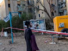 ইসরাইলে ইরানের ক্ষেপণাস্ত্র তাণ্ডব, আতঙ্ক ছড়াচ্ছে