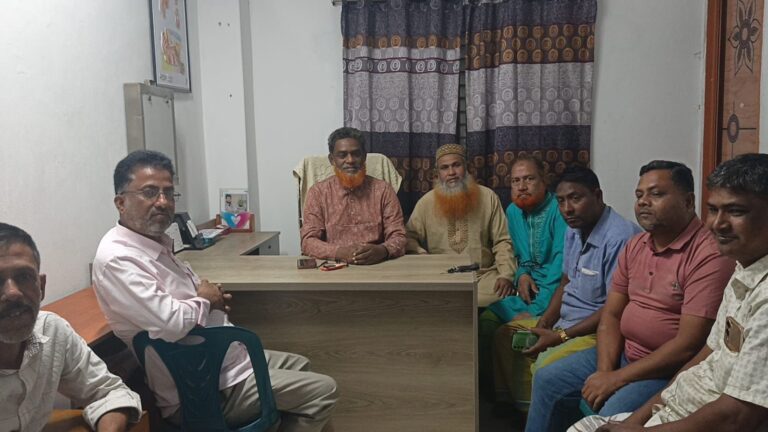 বেলকুচিতে মেয়র প্রার্থী আলতাফের ঘোষণা