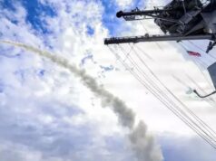 ইরান যুদ্ধে ক্ষেপণাস্ত্র মজুতে চাপে যুক্তরাষ্ট্র